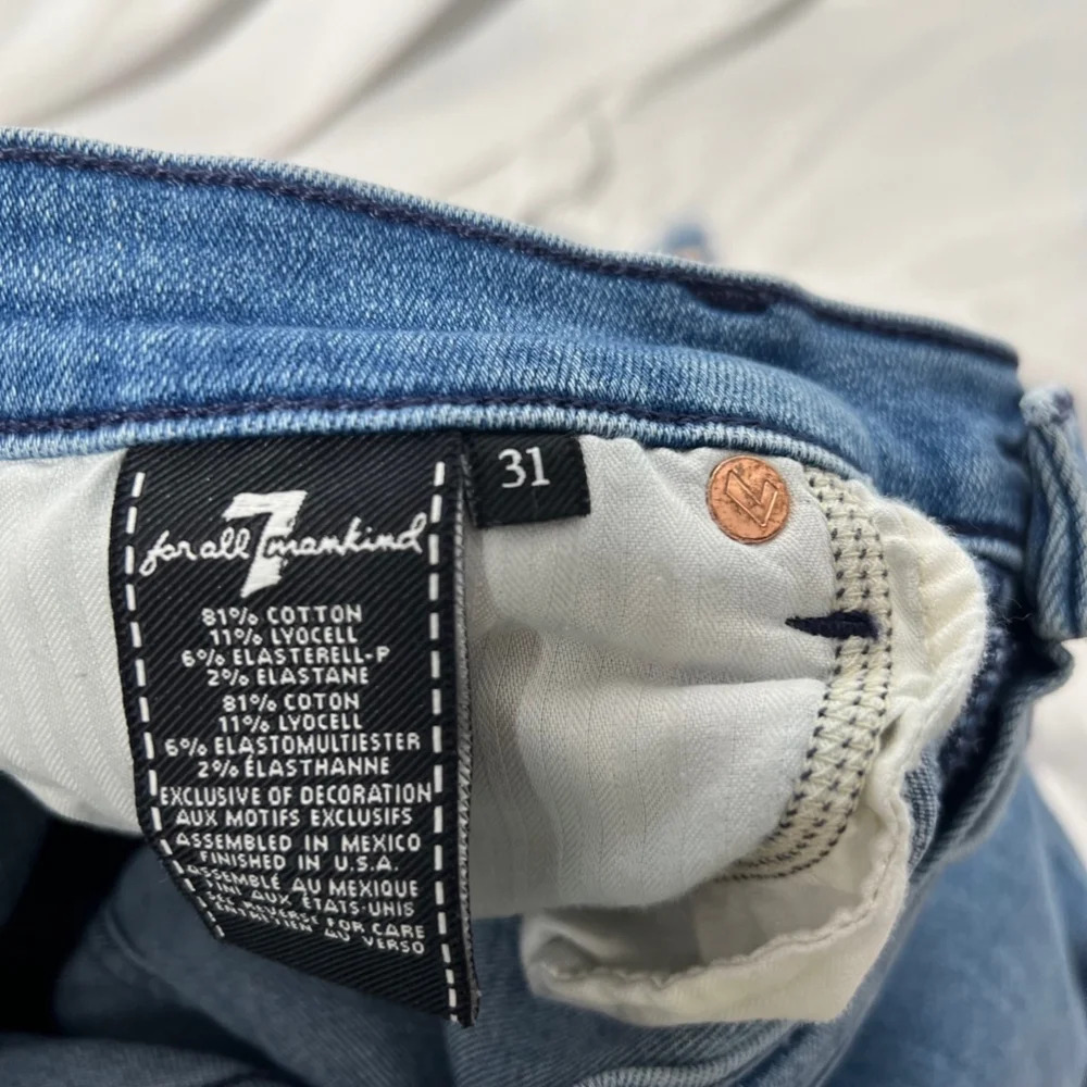 7 For All Mankind Luxe Vintage High Waist Slim Kick Sequined Jeans, Blue Size 31 - Picture 11 of 11